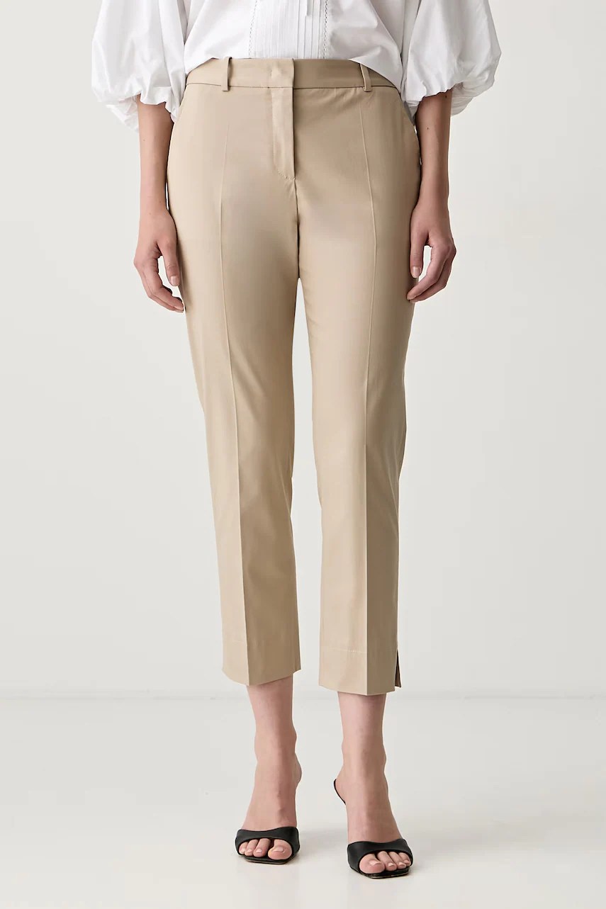 Pantaloni carrot pentru femei din bumbac cu elastan tapria-Crop2 – BOSS / On Pantaloni carrot pentru femei din bumbac cu elastan tapria-Crop2 – BOSS / On