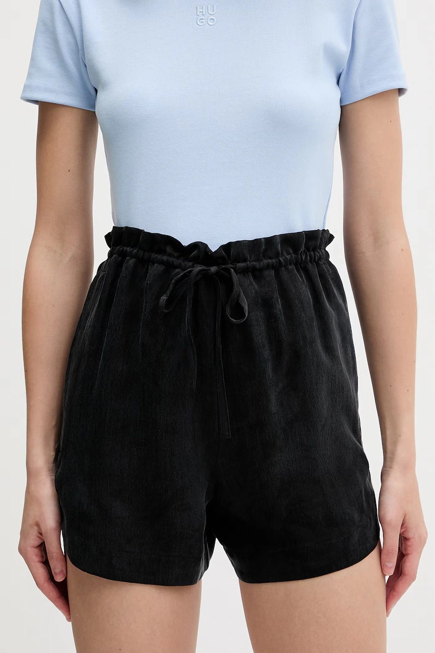 Pantaloni scurți pentru femei HUGO hermione-1 Pantaloni scurți pentru femei HUGO hermione-1