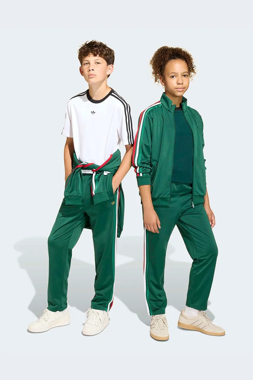 Pantaloni de trening adidas originals pentru copii Pantaloni de trening adidas originals pentru copii