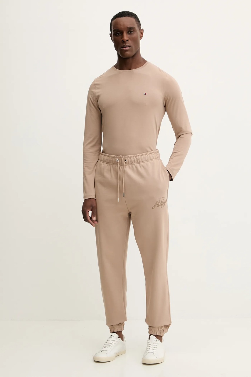 Pantaloni de trening bărbați tommy hilfiger din bumbac Pantaloni de trening bărbați tommy hilfiger din bumbac