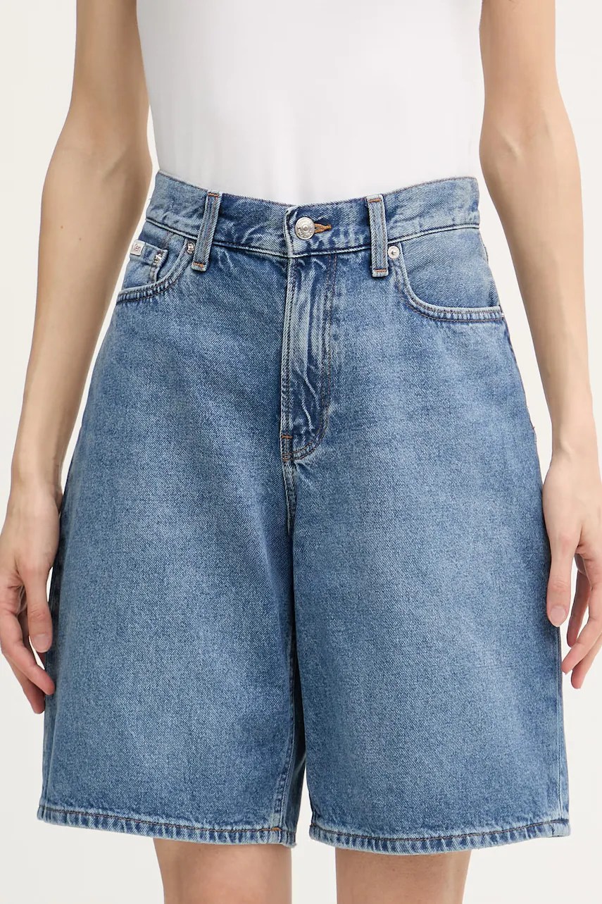 Bermude de damă din denim calvin klein jeans Bermude de damă din denim calvin klein jeans