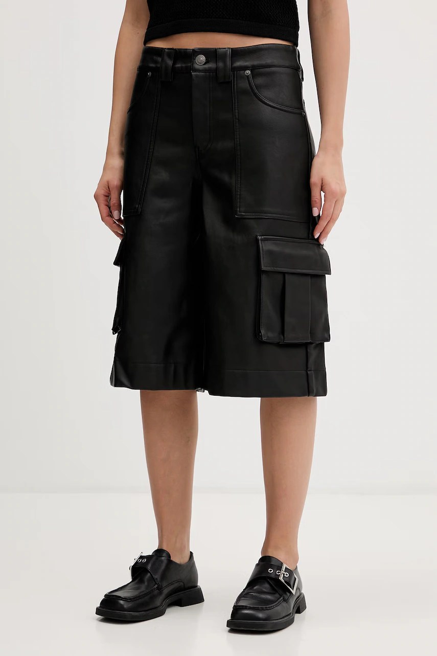 Pantaloni scurți cargo de damă the ragged priest Pantaloni scurți cargo de damă the ragged priest