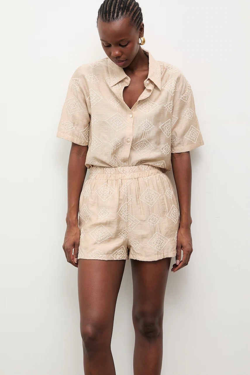 Compleu pentru femei answear.LAB cu vâscoză Compleu pentru femei answear.LAB cu vâscoză