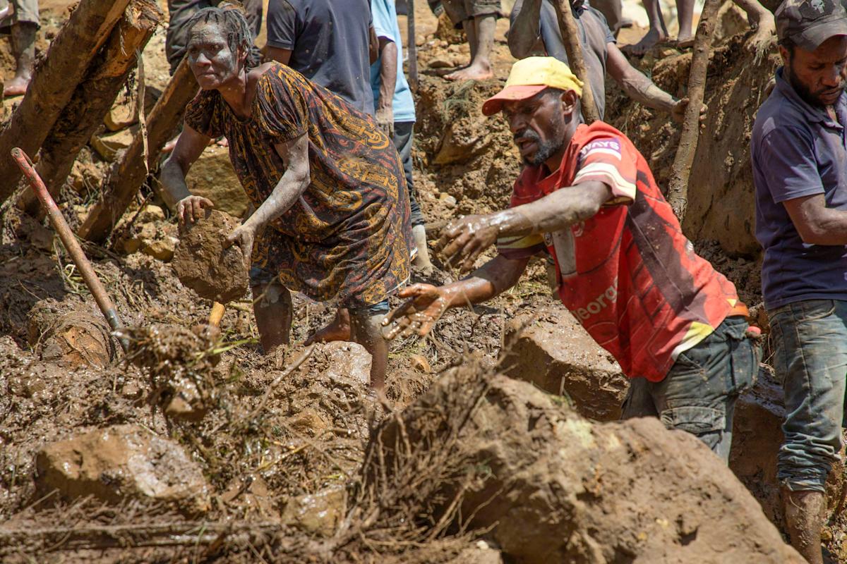 Fears rise a second landslide and disease outbreak loom at site of Papua New Guinea disaster Fears rise a second landslide and disease outbreak loom at site of Papua New Guinea disaster