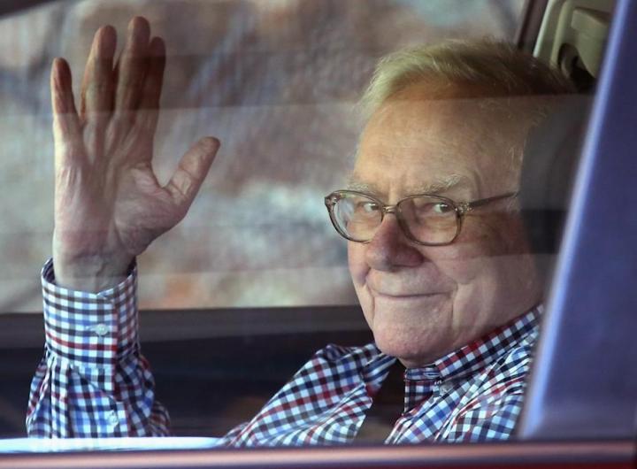 As Warren Buffett Waves Goodbye, 5 Dividend Stocks That Never Leave Berkshire Hathaway As Warren Buffett Waves Goodbye, 5 Dividend Stocks That Never Leave Berkshire Hathaway