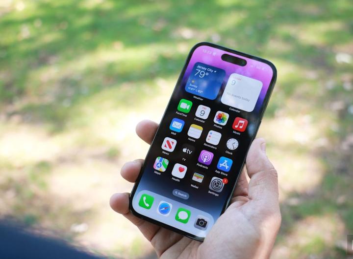 Ask Engadget: How do I answer calls on my iPhone with only my voice? Ask Engadget: How do I answer calls on my iPhone with only my voice?