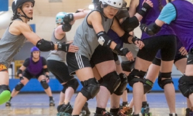 Athol Daily News – Block and Roll: Roller Derby, le «Sport for Misfits», trouve une maison dans la vallée Athol Daily News – Block and Roll: Roller Derby, le «Sport for Misfits», trouve une maison dans la vallée