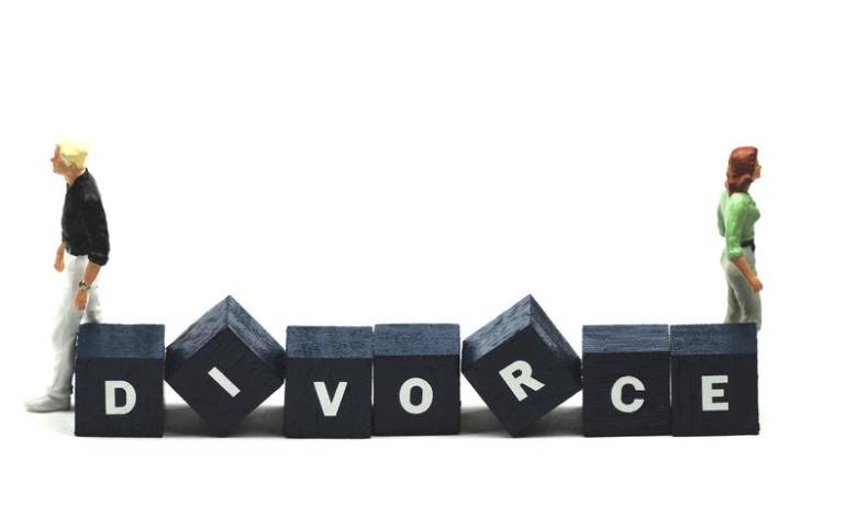 After the parents' divorce, an adult child chooses the sides – New York Daily News After the parents' divorce, an adult child chooses the sides – New York Daily News
