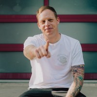 KOMPLETTER NERVENSYSTEM RESET – Kurze Yoga-Einheit für mehr Resilienz, Gelassenheit & innere Stärke KOMPLETTER NERVENSYSTEM RESET – Kurze Yoga-Einheit für mehr Resilienz, Gelassenheit & innere Stärke