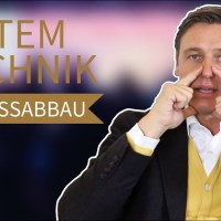 Atemtechnik gegen STRESS! Tipp für mehr Ruhe & Gelassenheit | René Otto Knor Atemtechnik gegen STRESS! Tipp für mehr Ruhe & Gelassenheit | René Otto Knor