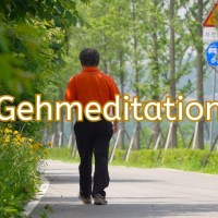 Achtsames Gehen, Gehmeditation – Was ist Achtsamkeit? Achtsames Gehen, Gehmeditation – Was ist Achtsamkeit?