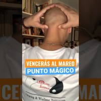 Si tienes VÉRTIGOS o MAREOS PRESIONA este lugar de TU NUCA #shorts Si tienes VÉRTIGOS o MAREOS PRESIONA este lugar de TU NUCA #shorts