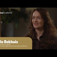 Nicole Bekhuis over haar herstel van tinnitus en de start van de Tinnitus Academie Nicole Bekhuis over haar herstel van tinnitus en de start van de Tinnitus Academie
