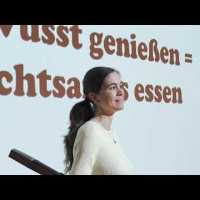 Achtsam essen – Bewusst genießen Achtsam essen – Bewusst genießen