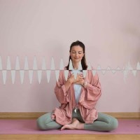 Meditation um Selbstmitgefühl zu entwickeln – YOGA BEYOND THE ASANA – Wandaful Podcast Meditation um Selbstmitgefühl zu entwickeln – YOGA BEYOND THE ASANA – Wandaful Podcast
