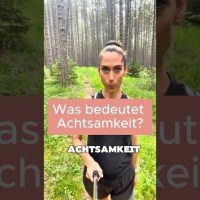 Achtsames Gehen #achtsamkeit #meditation #Selbstfürsorge #entspannung #Balance #stressabbau #shorts Achtsames Gehen #achtsamkeit #meditation #Selbstfürsorge #entspannung #Balance #stressabbau #shorts