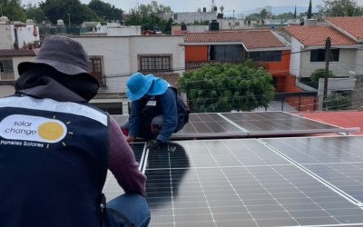 ¿Cómo elegir un proveedor de energía solar para tu empresa? ¿Cómo elegir un proveedor de energía solar para tu empresa?