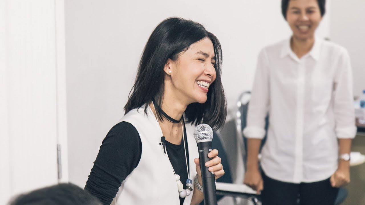 วิธีพูดให้ตลก ที่คนไม่ตลกก็ทำได้! วิธีพูดให้ตลก ที่คนไม่ตลกก็ทำได้!