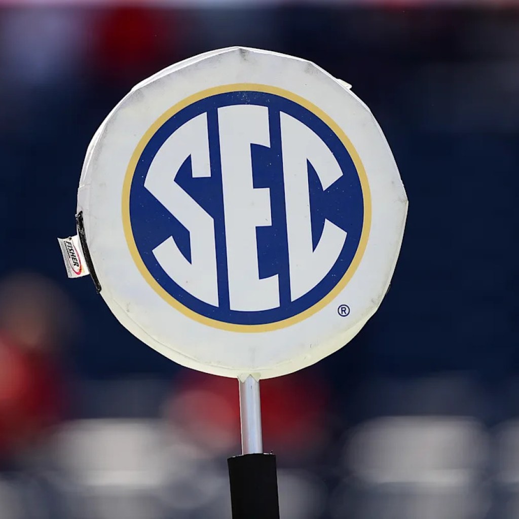 SEC lobbying to overturn NCAA ruling allowing college players to bet on pro sports SEC lobbying to overturn NCAA ruling allowing college players to bet on pro sports