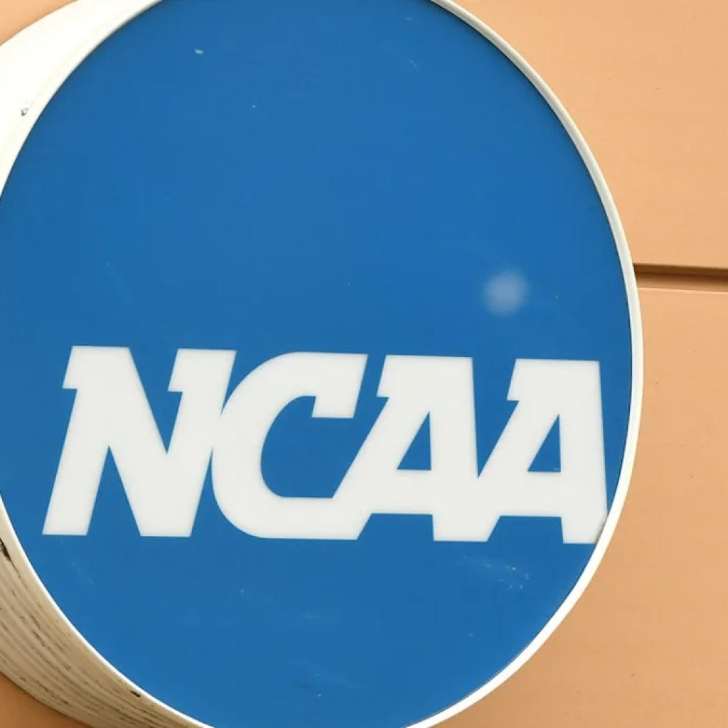 The ‘train wreck’ of college sports is actually a cash machine: Telander The ‘train wreck’ of college sports is actually a cash machine: Telander