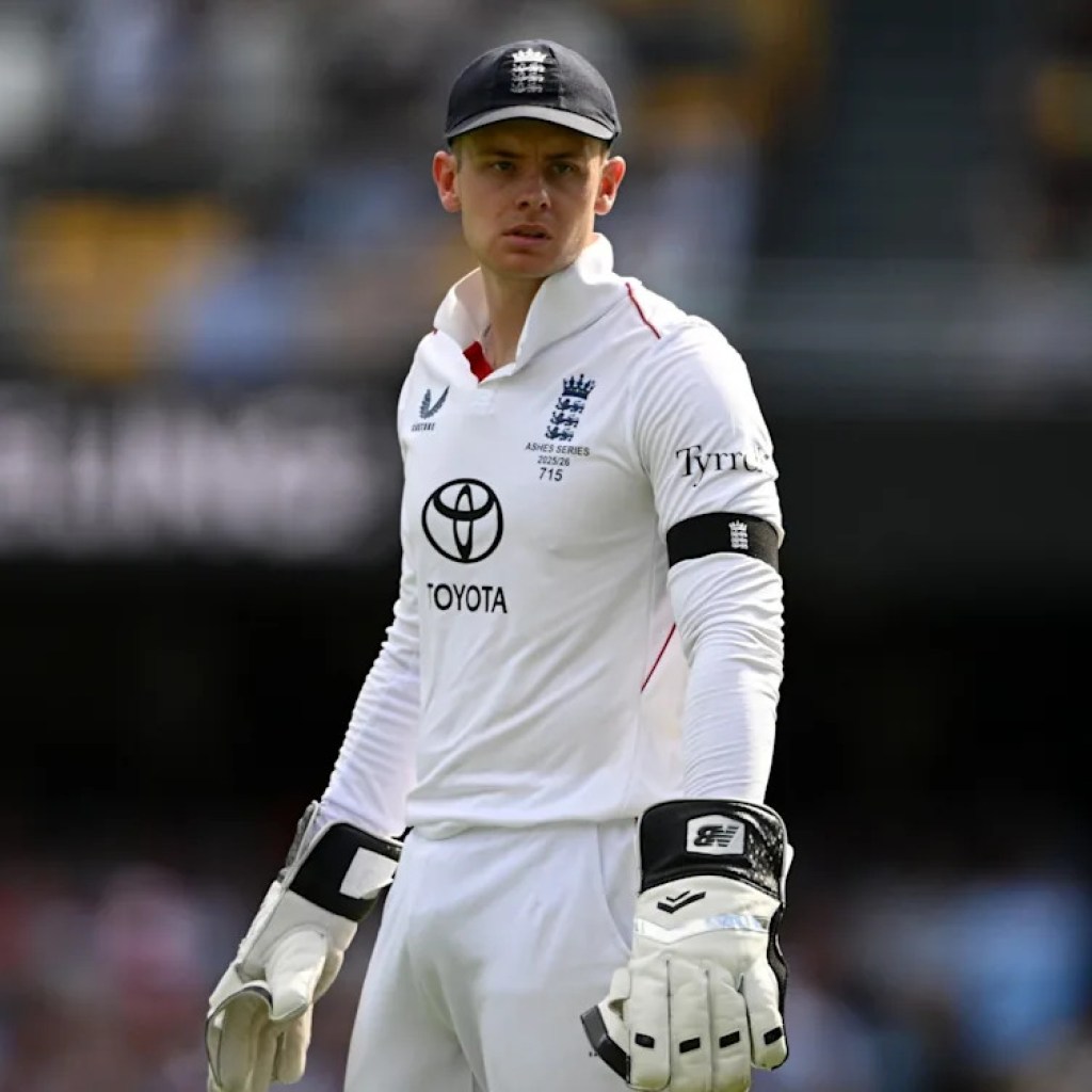 England drop Jamie Smith for T20 World Cup after Ashes struggles England drop Jamie Smith for T20 World Cup after Ashes struggles