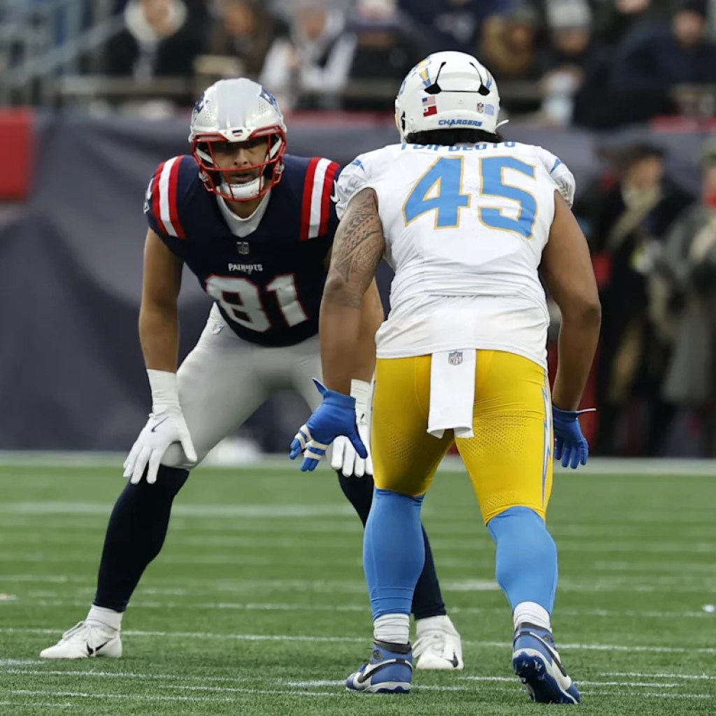 Who has the edge between the Patriots and Chargers on Sunday? Who has the edge between the Patriots and Chargers on Sunday?