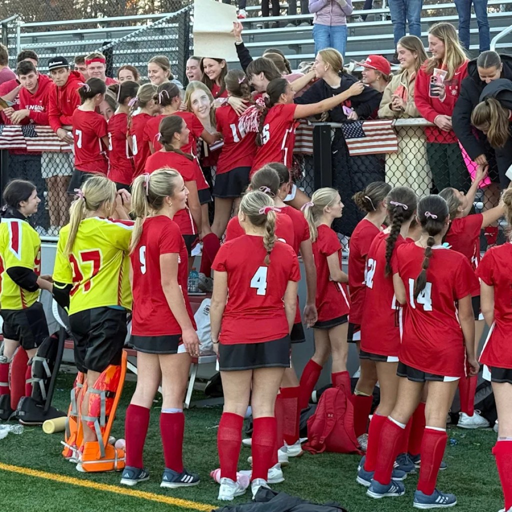 Which South Shore high school has the best fans? Tell us your favorite Which South Shore high school has the best fans? Tell us your favorite