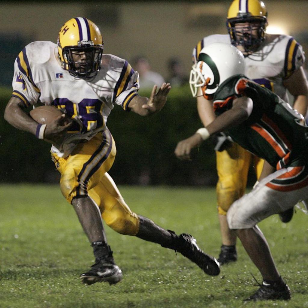 Who are the best Gainesville-area high school athletes ever? Let us know! Who are the best Gainesville-area high school athletes ever? Let us know!