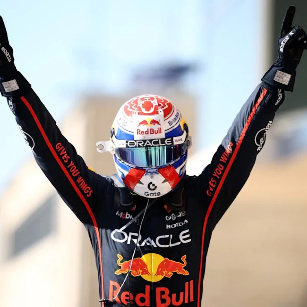 Max Verstappen wins US Grand Prix to put McLarens under intense pressure Max Verstappen wins US Grand Prix to put McLarens under intense pressure