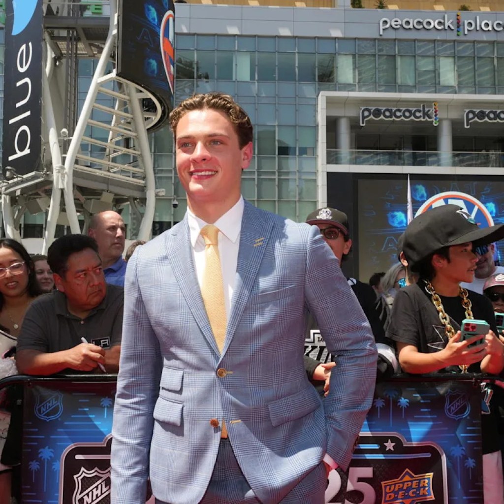 Boston Bruins Top Prospect Is Heating Up In AHL Boston Bruins Top Prospect Is Heating Up In AHL