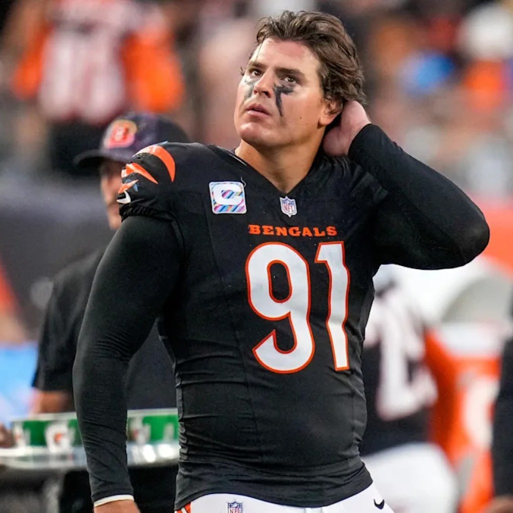 Crafting a potential Patriots trade package for Trey Hendrickson Crafting a potential Patriots trade package for Trey Hendrickson