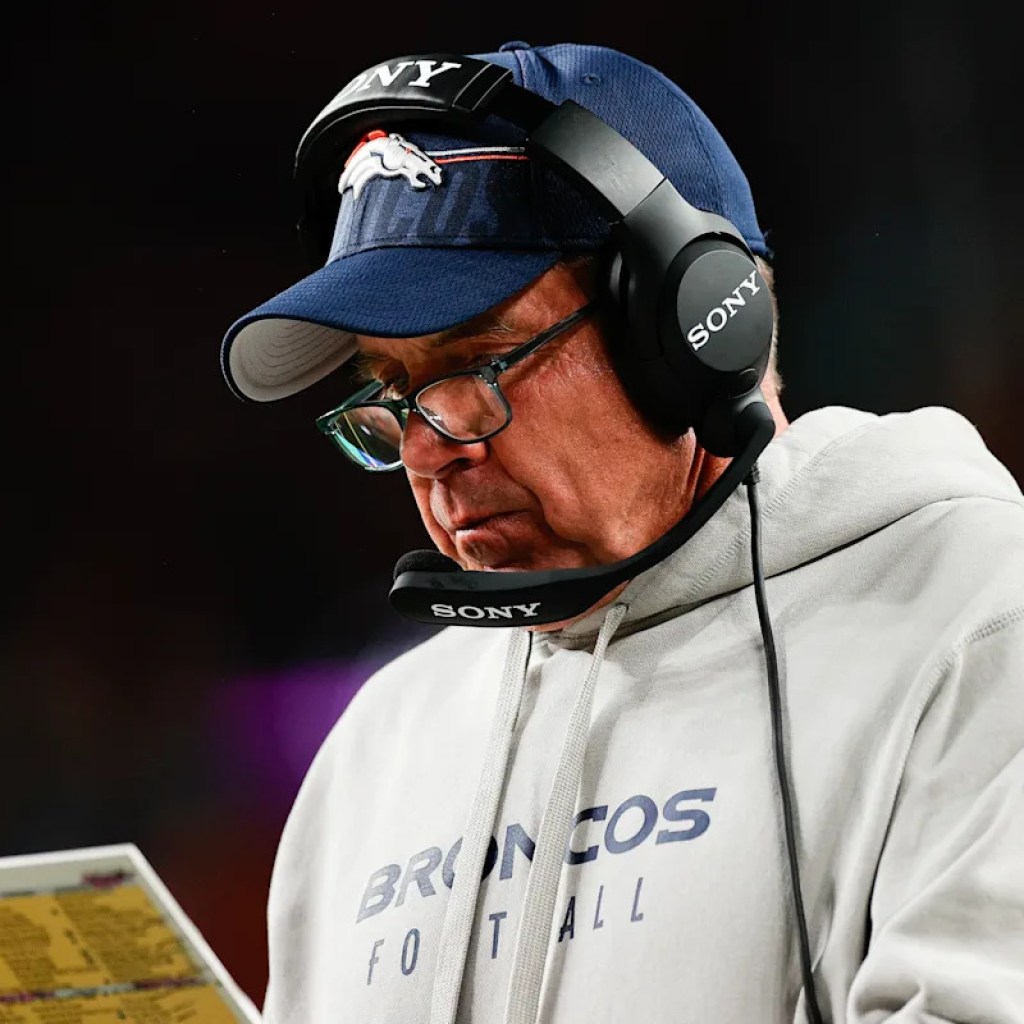 2026 NFL Playoffs Roundtable: Why are you confident the Broncos can defeat the Patriots? 2026 NFL Playoffs Roundtable: Why are you confident the Broncos can defeat the Patriots?