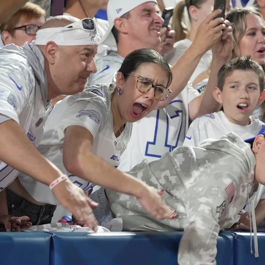 Where the Bills sit in NFL power rankings, expert opinions after tough loss to Patriots Where the Bills sit in NFL power rankings, expert opinions after tough loss to Patriots