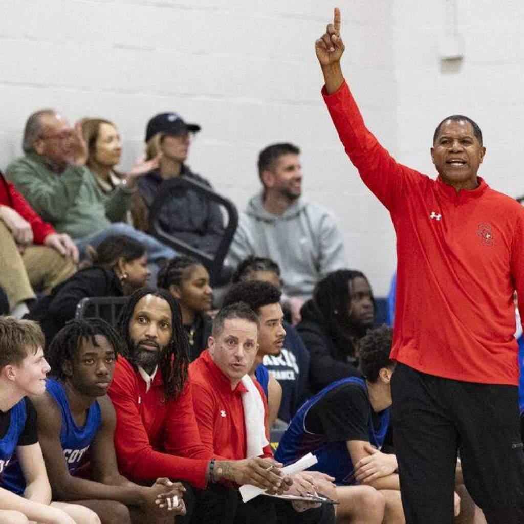 High school basketball finally returns to renovated Memorial Coliseum High school basketball finally returns to renovated Memorial Coliseum
