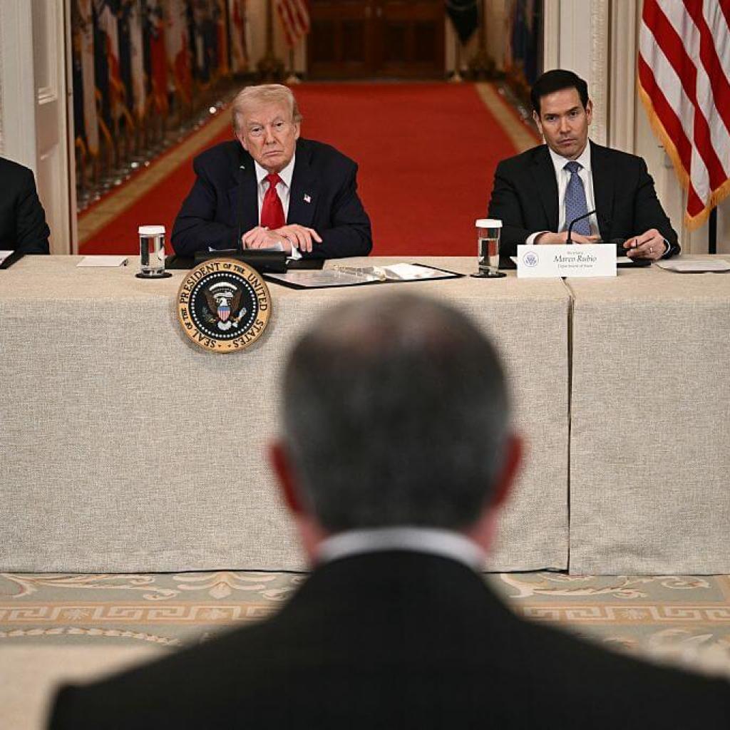 Trump’s college sports roundtable: Two hours of talk, with few solutions Trump’s college sports roundtable: Two hours of talk, with few solutions