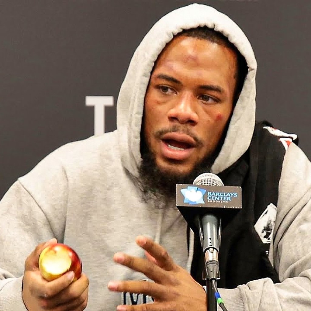 Roach Denied Victory By Controversial Draw, Referee’s Missed Knockdown Creates Anger – Boxing News Roach Denied Victory By Controversial Draw, Referee’s Missed Knockdown Creates Anger – Boxing News