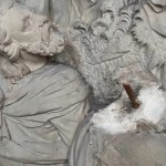 Vandalism in church buildings: urine in holy water, decapitated figures of saints Vandalism in church buildings: urine in holy water, decapitated figures of saints