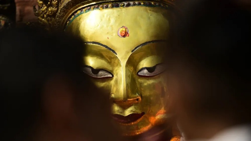 Intercourse Scandal in Thailand: Mrs. Golfing, Priests and Greed Intercourse Scandal in Thailand: Mrs. Golfing, Priests and Greed