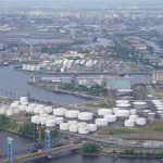 Use of Fireplace Brigade: 5,000 liters of oil in Luka Hamburg Expired Use of Fireplace Brigade: 5,000 liters of oil in Luka Hamburg Expired