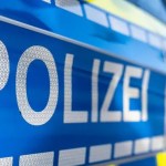 Housebreaking smash: Police hunt thieves with pace digicam footage Housebreaking smash: Police hunt thieves with pace digicam footage