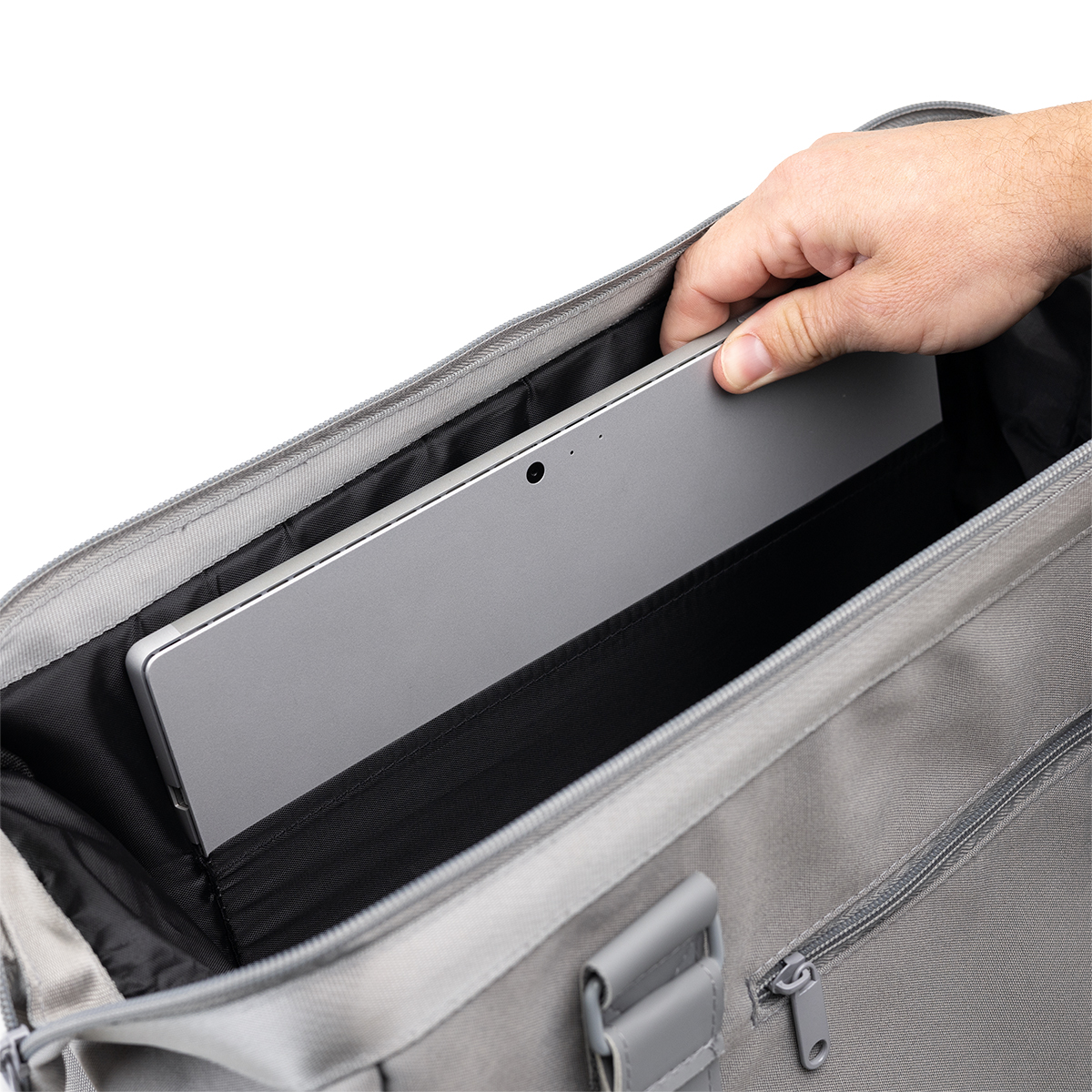 The Weekender Mini Travel Bag With Drop Bottom 1