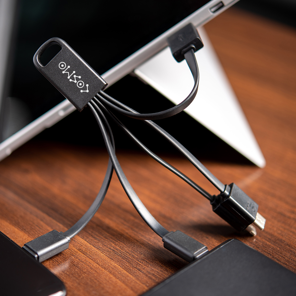 5-in-1 Cosmo Charging Buddy 1