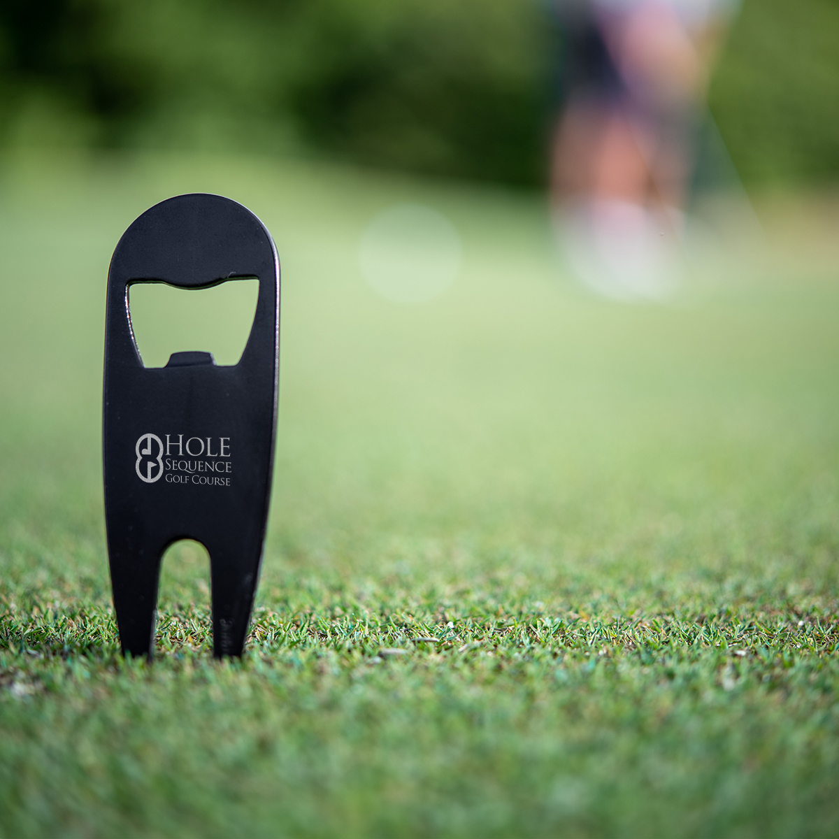 Divot Tool With Bottle Opener 1