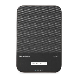 Native Union (RE)Classic Magnetic Power Bank 10000mAh - Black 1 Native Union (RE)Classic Magnetic Power Bank 10000mAh - Black 1