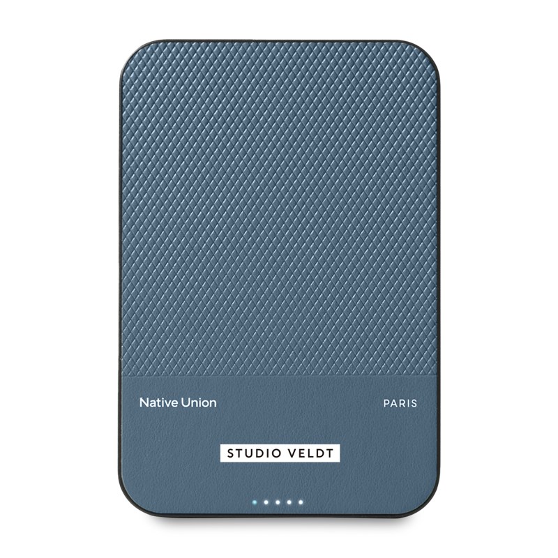 Native Union (RE)Classic Magnetic Power Bank 5000mAh - Navy 1 Native Union (RE)Classic Magnetic Power Bank 5000mAh - Navy 1
