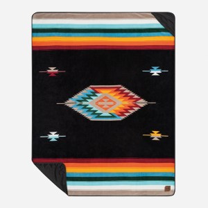 Slowtide® Camp Blanket - Valen-Multi 1 Slowtide® Camp Blanket - Valen-Multi 1