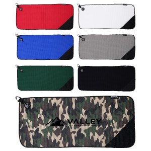 DeadHand Golf 28" x 12.5" Magnetic Waffle Golf Towel with Club Scrubber 1 DeadHand Golf 28" x 12.5" Magnetic Waffle Golf Towel with Club Scrubber 1