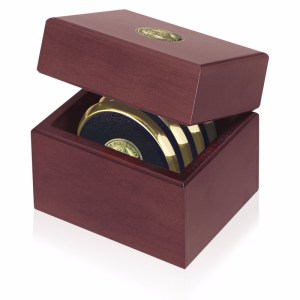 JAFFA® Four Coasters with Solid Cherry Chest 2 JAFFA® Four Coasters with Solid Cherry Chest 2