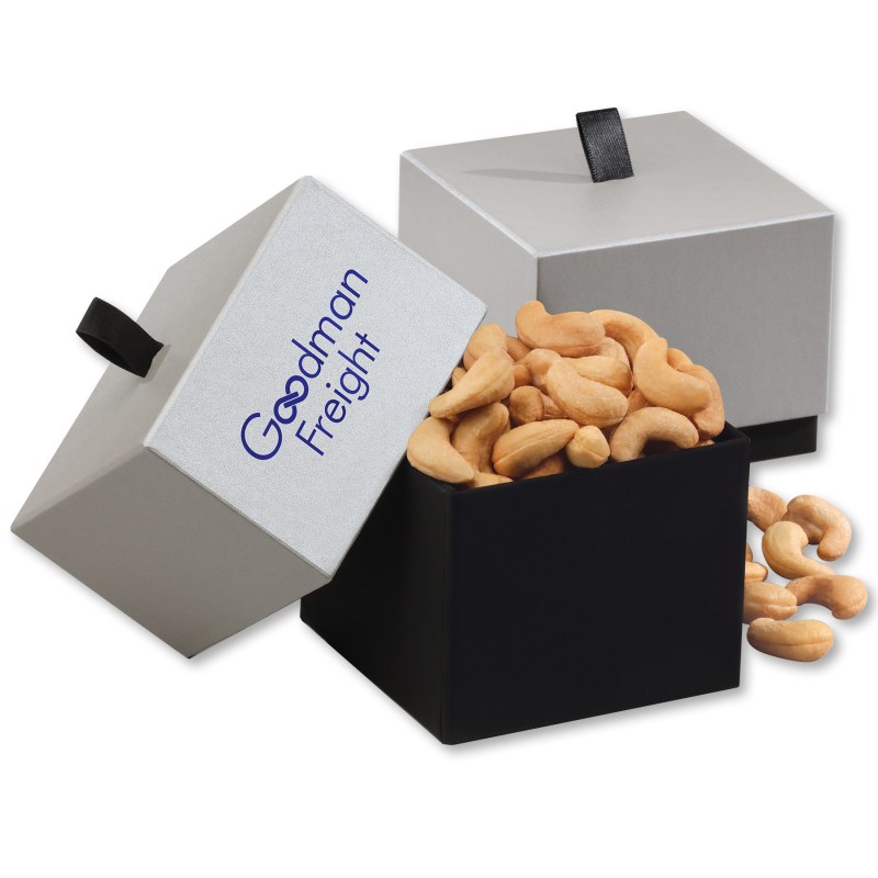 Subtle Sophistication with Fancy Cashews 1 Subtle Sophistication with Fancy Cashews 1