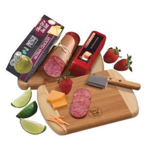 A Taste of Wisconsin Snack Board w/Cleaver 1 A Taste of Wisconsin Snack Board w/Cleaver 1